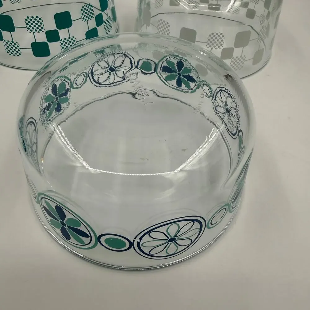 Lot Of 4 Pyrex #7201 6